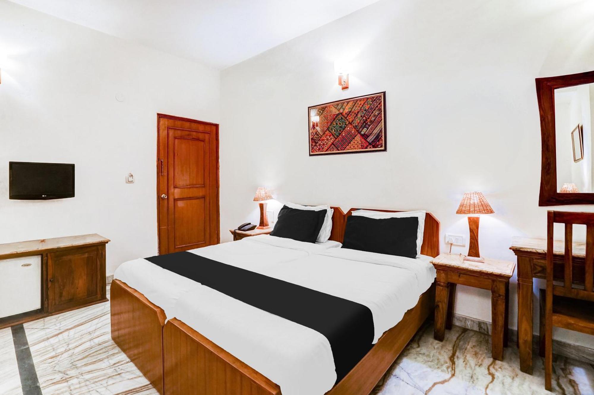 Super Hotel O Sansarchandra Road Formerly Luna Rosa Jaipur Bagian luar foto